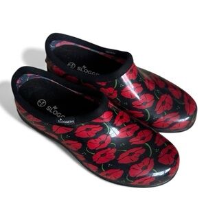 Sloggers Poppy Print Waterproof Garden Clogs Slip-On Shoes Outdoor Black Red 9